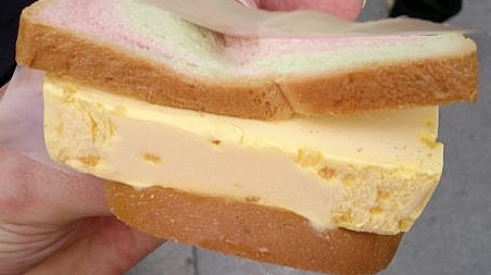 Eis auf Toast (das Foto musste ich mir im Internet "ausleihen"